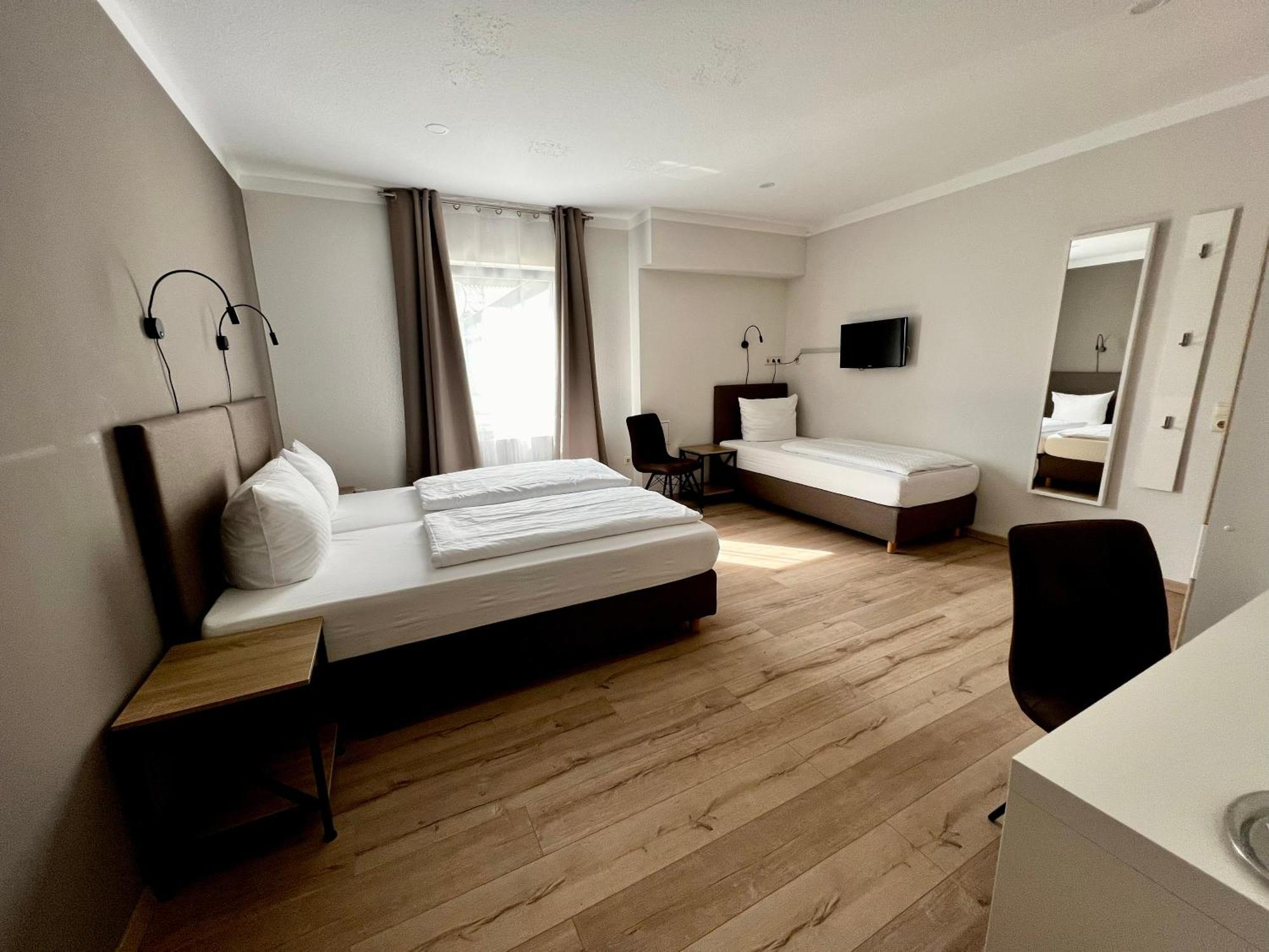 Hotel Gutshof Havelland Ketzin/Havel Esterno foto