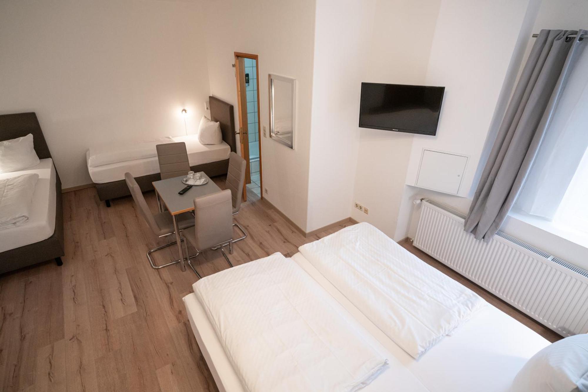 Hotel Gutshof Havelland Ketzin/Havel Esterno foto