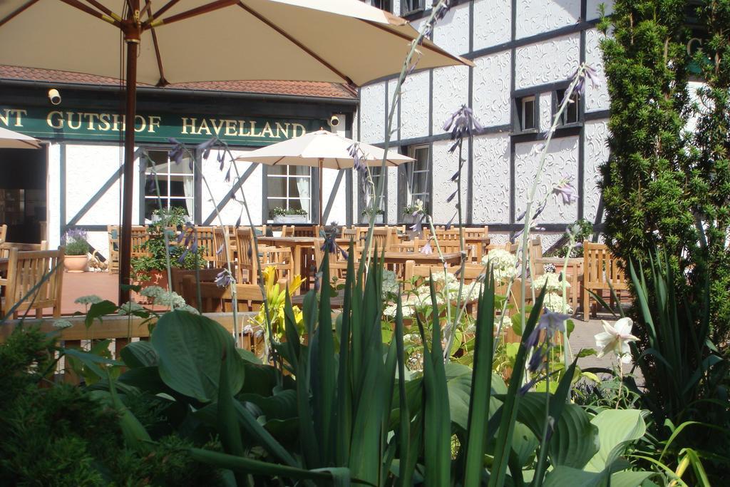 Hotel Gutshof Havelland Ketzin/Havel Esterno foto